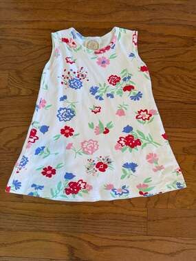 The Beaufort Bonnet Company 4T Sleeveless Polly Play Dress in Bonita Blooms